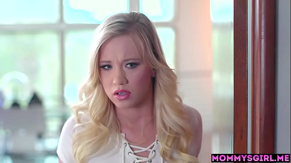 Play MP4 - Nasty stepdaughter teen saved a MILF stepmoms marriage