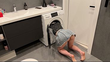 Imagine i'm stuck in the washing machine i fucked my stepsister in the washing machine