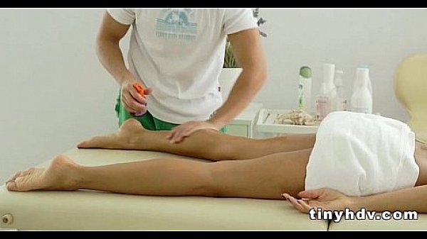 Perfect teen gettiing fucked deep Carre 42 