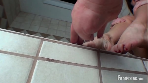 Pixie uses toy on wrinkles sole