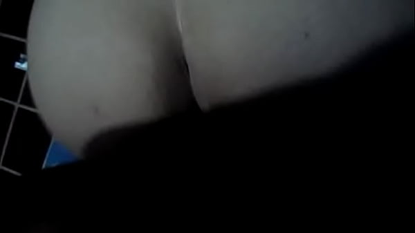 cogiendo esta putona culona 