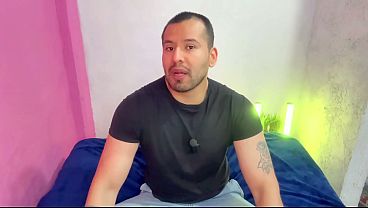 daddy maduro follandose a twink tragon de leche 