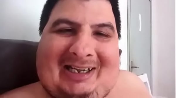 gordin tetudo fazendo sacanagem