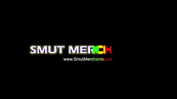 Nonton Small Tittied Milf Cece Stone Has Her Pussy Reamed thumbnail