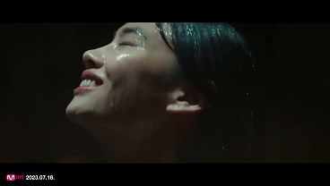 Nonton Newjeans (뉴진스) Cool With You Get Up Official Mv (side B)(720p Hd).mp4 thumbnail
