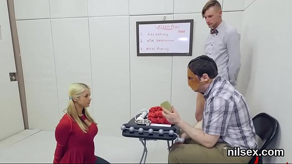 Frisky_nympho_was brought in anal hole_loony bin for uninhibited therapy