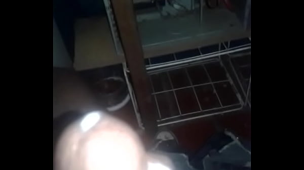 Masturbando até gozar_e muito