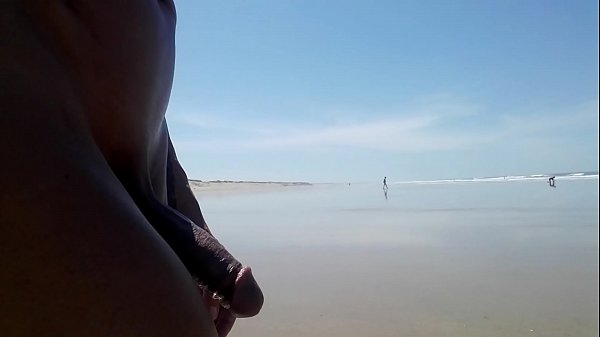 Flashing Pee And Handjob From Francky Naturist Beach Unblurred On. thumbnail