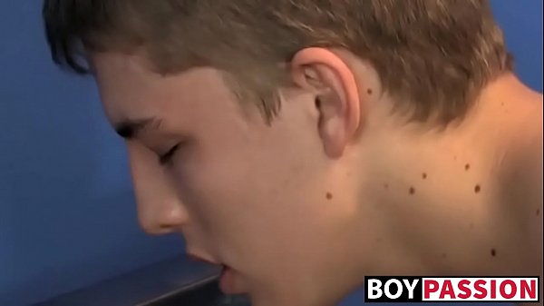 Cute twink banging young gay after BJ 