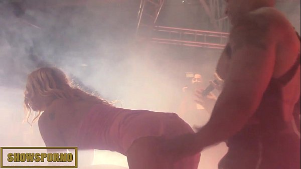 Rock and Roll and hot pornstars_on stage