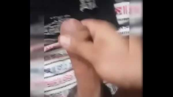 Masturbando un buen pito 