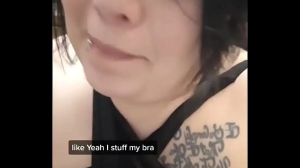 Stuffing my bra gone wrong lol#fail