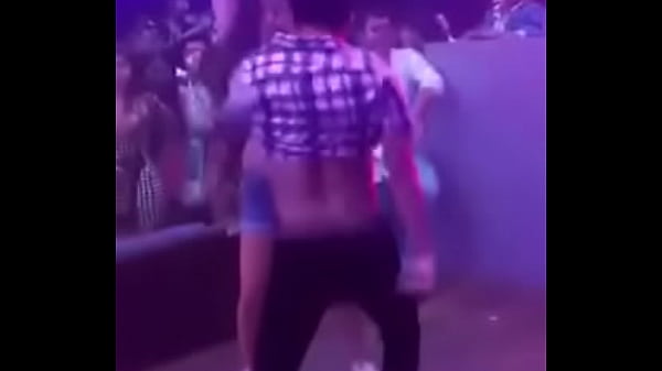 Play MP4 - College dance