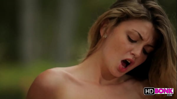 Nonton Staci Silverstone Gets Slammed thumbnail