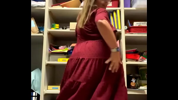 Nonton Guess What My Old Profession Was ?? thumbnail