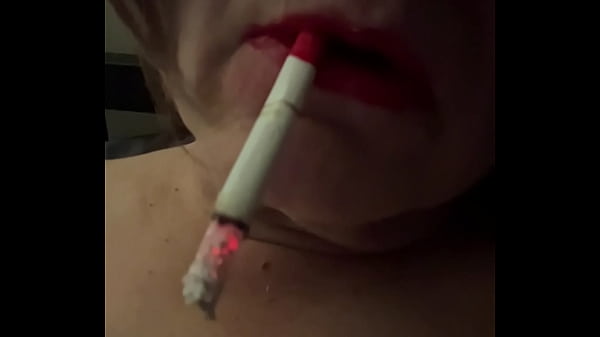 Smoking Slit thumbnail