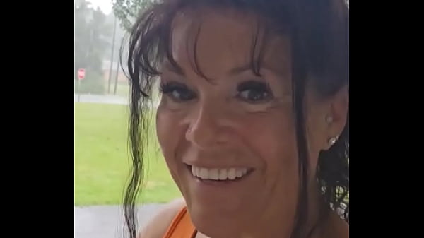 Its wet wednesday be safe but still have fun thehotgilftour 