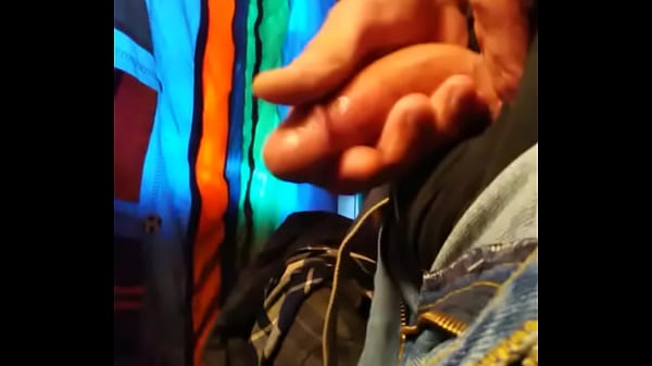 Play MP4 - Put it in your mouth please