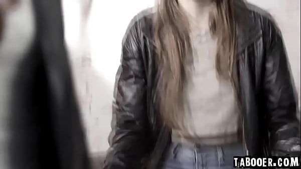 Tabooer.com - Evelyn Claire helped Gia_Derza to be out of the_street