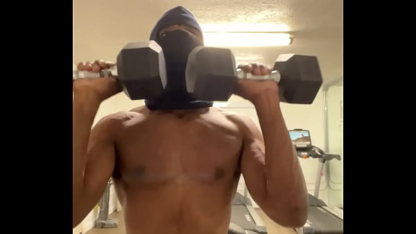 Working out my neck and shoulders for the ladies