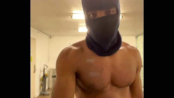 Working out my Neck and shouldersfor theladies