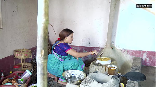 Play MP4 - Erotic Bihari Bhabhi wants Two Big Cock for sex when her husband not around at home