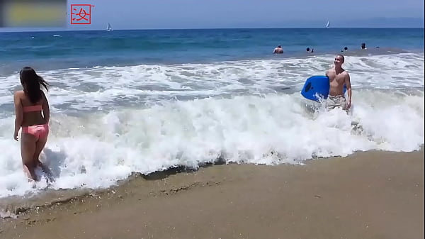 Play MP4 - HOT BEACH WHITE GIRL BLAIR WILLIAMS ASIAN FEVER FUCK - BANANAFEVER