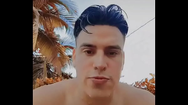 Nonton Tu Le Tiras Al Dm Y Ella Loca Conmigo thumbnail