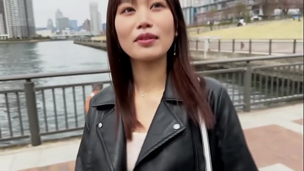 パート2肉厚美尻の美ボディライン&times;精子を口に含んだまま散歩する柔順セフレみなみ(会社員)】【モデル級スタイル】【とにかくケツがエロい】【潮吹き】【野外でごっくん】【ナマ中出し&times;顔射】 thumbnail