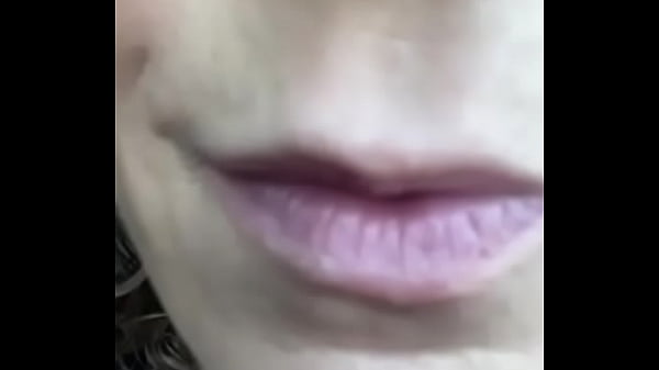 Sara jay's rubbing nose 