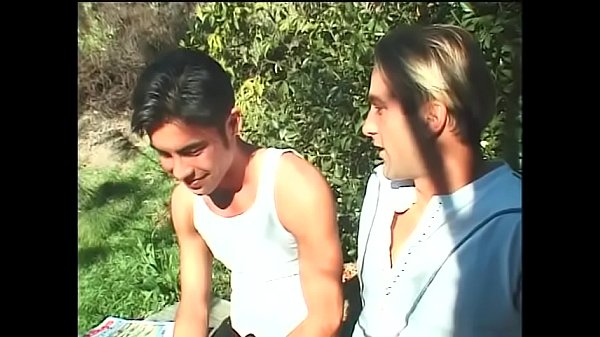 Latin dude gets hard fucked outdoor 