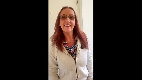 Nonton Keira Interview thumbnail