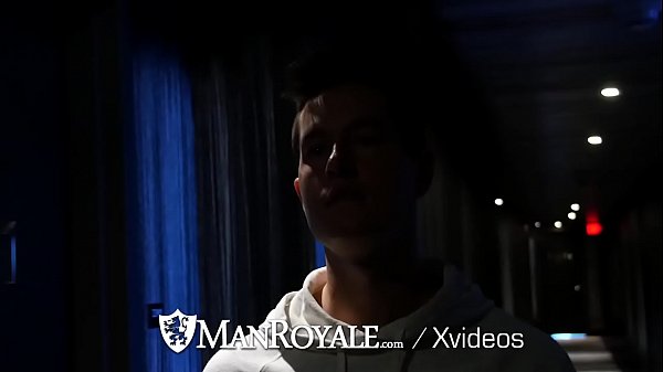 Play MP4 - ManRoyale Strangers spontaneously fuck after movie