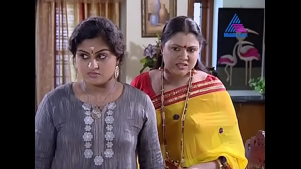 Chitra Shenoy mallu_Cini Serial Aunty