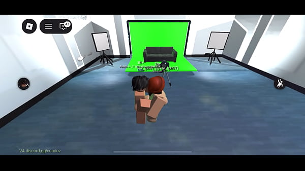 Je baiseune salope sur_roblox