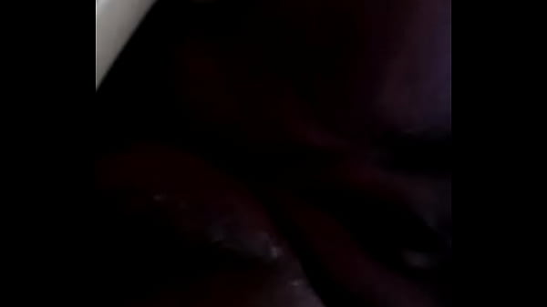 unaamiga masturbandose porla mañana