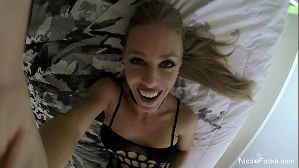 Play MP4 - Nicole Aniston's self shot masturbation