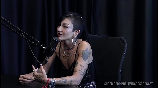 MELHORES MOMENTOS DA CAROLETA ROOTS NO PRELIMINARES PODCAST COM BIA HOT - PARTE 2 (WATCH ON: SHEER/RED) 