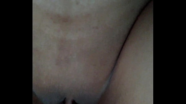 Mi amante quer&iacute;a ver c&oacute;mo le entra mi pn por su rica panchita 