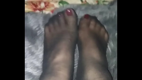 Goddess Cedez feet in stockings
