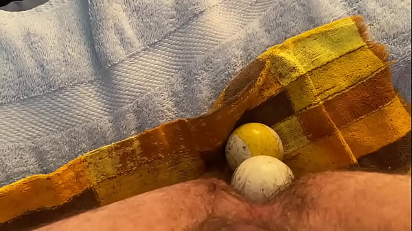 Play MP4 - Wanna see a neat trick&quest;