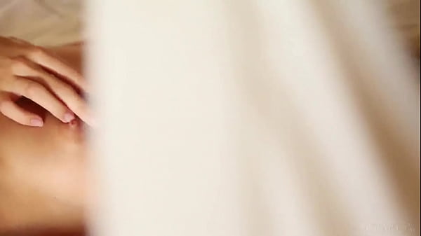 Play MP4 - Katherine&period;A&period;Zolty&period;X&period;iphone5