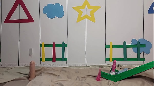 Squid Game, Set thumbnail