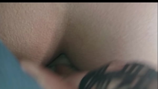 Play MP4 - spies on mature woman bathing