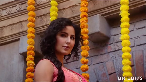 Katrina Kaif Boob Shaking Slowmotions