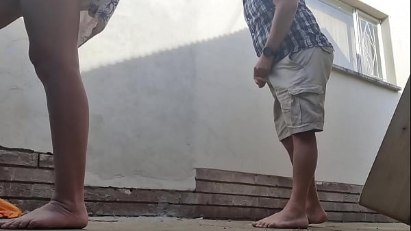 Play MP4 - Fucking outdoor behind restroom area of bed and breakfast