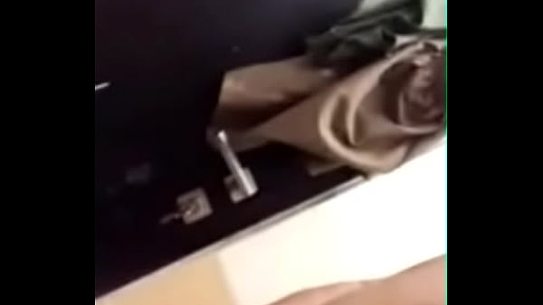 Agustiar Pengacara Indonesia Ketahuan Onani Saat Sedang Video Call 