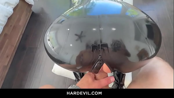 FUCK FOOT_FETISH_WITH HUGE TITTED_SLUT