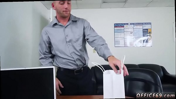 Genuine teen boy suck straight boss and accidentally cums guys mouth 