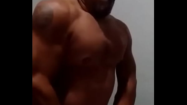 Play MP4 - Jerk milk  macho